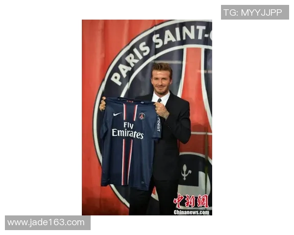 曼姓足球明星的传奇故事与辉煌成就解析 曼姓足球明星的传奇故事与辉煌成就解析