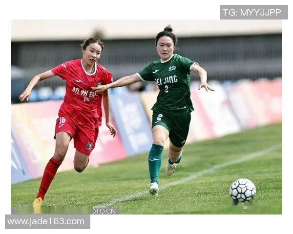 杭州足球队积分榜领先以83分稳居第一名挑战赛形势严峻 杭州足球队积分榜领先以83分稳居第一名挑战赛形势严峻